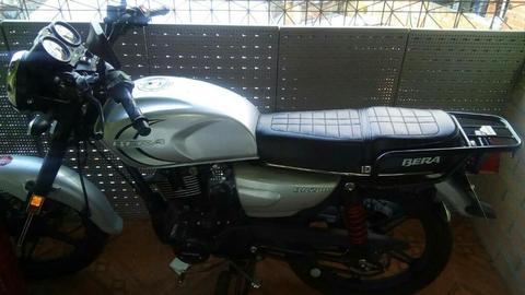 Moto Bera 200