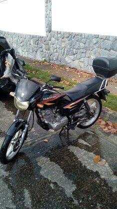 VENDO O CAMBIO SUZUKI HJ AÑO 2011. LEER