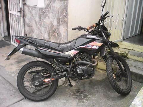 se vende moto