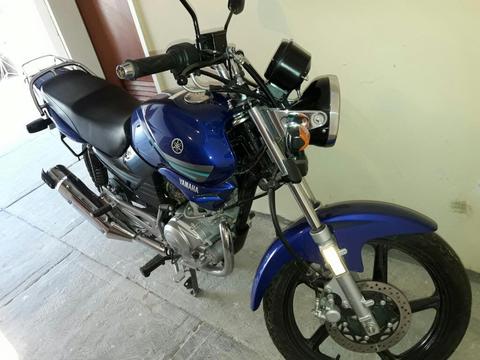 Se Vende Moto Yb 125 Yamaha 2015