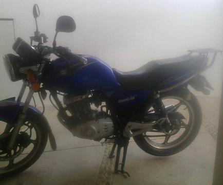 moto suzuki en 125