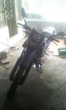 Moto Dt Bera 200 2014