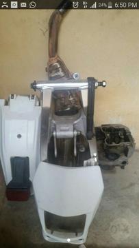 Vendo Repuestos de Dr 650