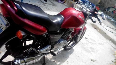 Vendo Suzuki en