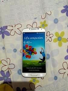 Cambio Samsung galaxy S4 por moto de igual valor no doy diferencia