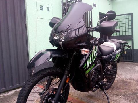 Bella Klr 2014 con Accesorios