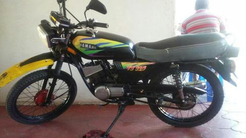 Vendo Moto 115. Bien Conservada