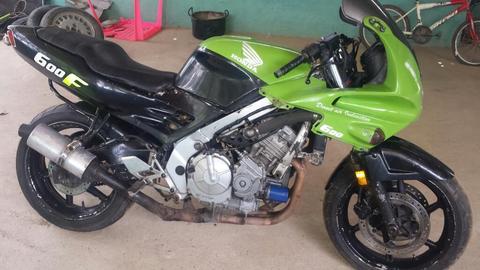 Se Vende O Cambio Moto Pequeña