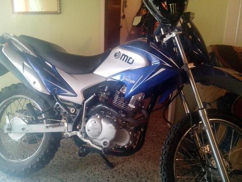 moto md lechuza 200hj año 2013