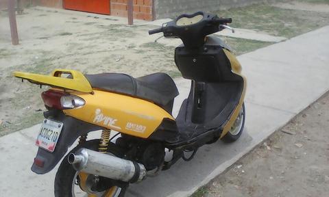 Moto Bera New