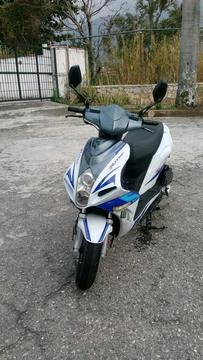 Moto Automatica Bera Runner 2013