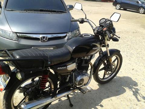 Se Vende Moto Bera 200 2014