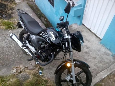 Moto MD Gavilan se vende o cambia