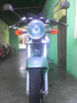 Moto Suzuki 2012