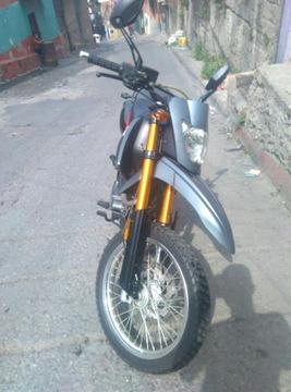 Moto Empire Tx 200