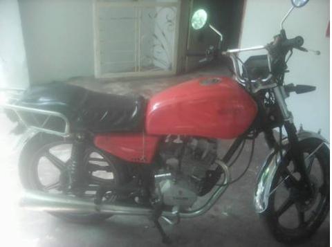 Vendo moto MD Aguila