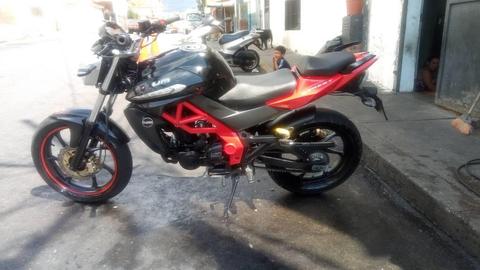 Um xtreet 230