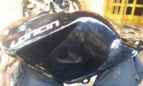 Se Vende Tanque de Moto Loncin Naked 150