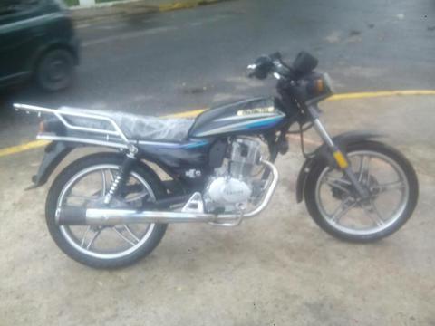 Vendo Moto Horse L 2014 Empire Pocos Det