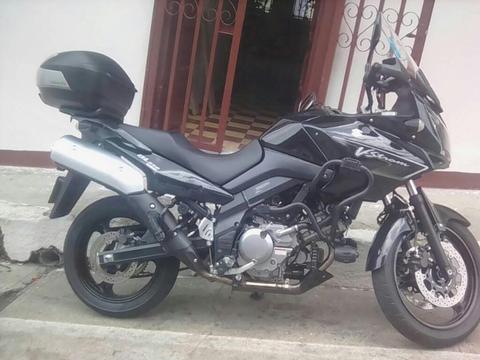 Vendo Vstrom Suzuki 650 Año2008 Belloo