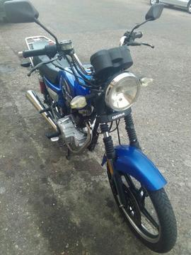 SE VENDE BERA 200 AÑO 2013 O CAMBIO POR OTRA MOTO