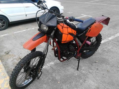 Moto Um 200 Vendo O Cambio