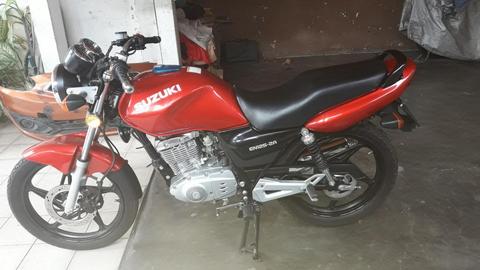 Moto Suzuki EN125