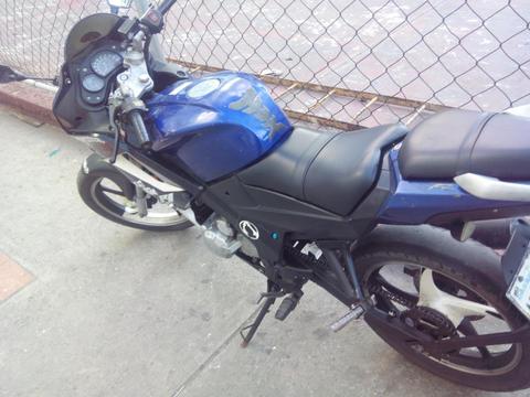 vendo o cambio mi moto