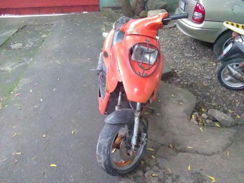 Vendo Moto Barata