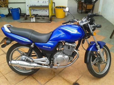 Suzuki en 125