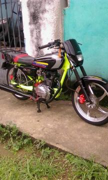 Vendo Mi Moto Exelente Estado04145556647