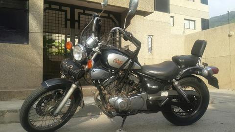 Moto Yamaha Virago 250