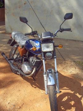 Se vende Suzuki x100