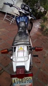 Vendo yamaha DT 175 impecable