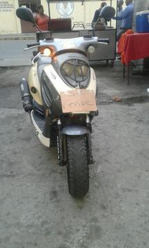 Vendo Moto Bera Año 2010