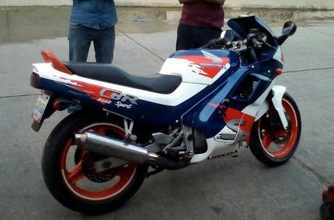 CBR 450cc año 93