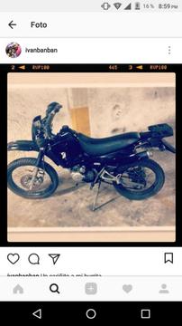 Vendo Moto Erox Y200