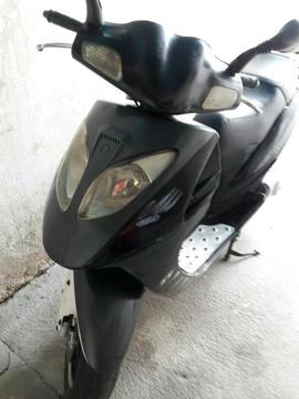 Vendo Moto Bera Mustang