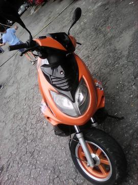 Vendo Moto Automatica Año 2007