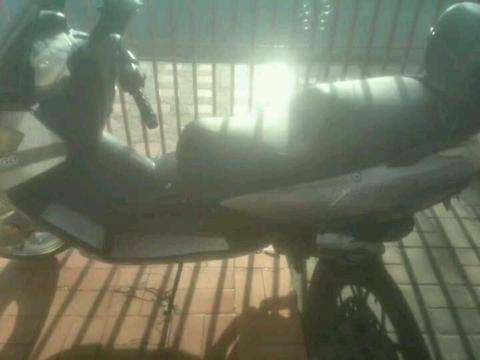 Vendo Moto