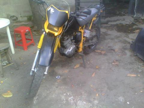 moto quinqi 200