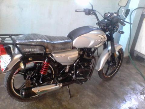 MOTO BERA 200 AÑO 2014