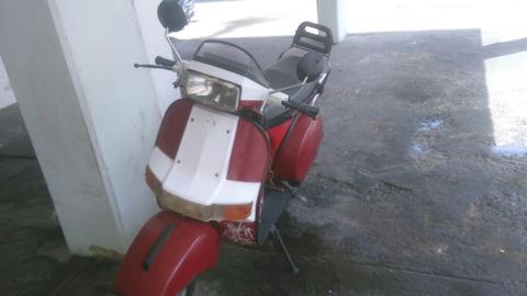 Vespa Select Al Dia