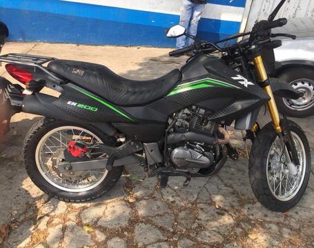 Moto Tx 2013