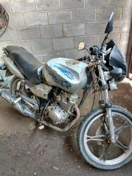 Vendo moto skygo 2009