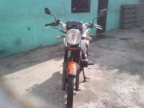 Moto Bera 200