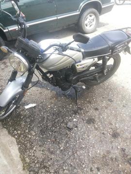 Vendo Moto Bera Socialista