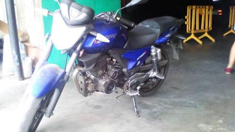 se vende moto por no usarla