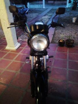 Vendo Moto Bera 200 2014 04145601612