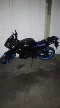 En venta R1 bera por motivos de viaje